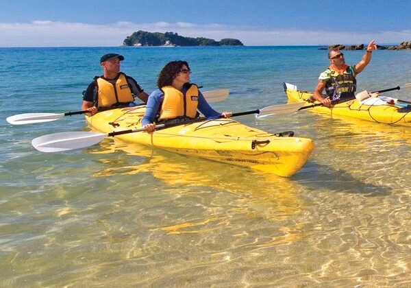 Kayak in Able Tasman National Park
